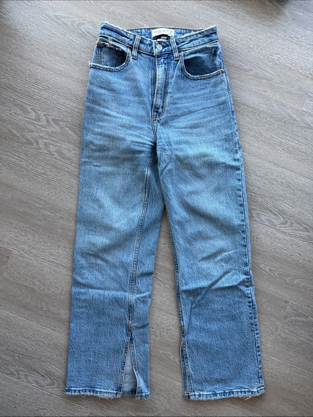 Abercrombie 90s Relaxed High-Rise Curve Love Split-Hem Women's Jeans 25S